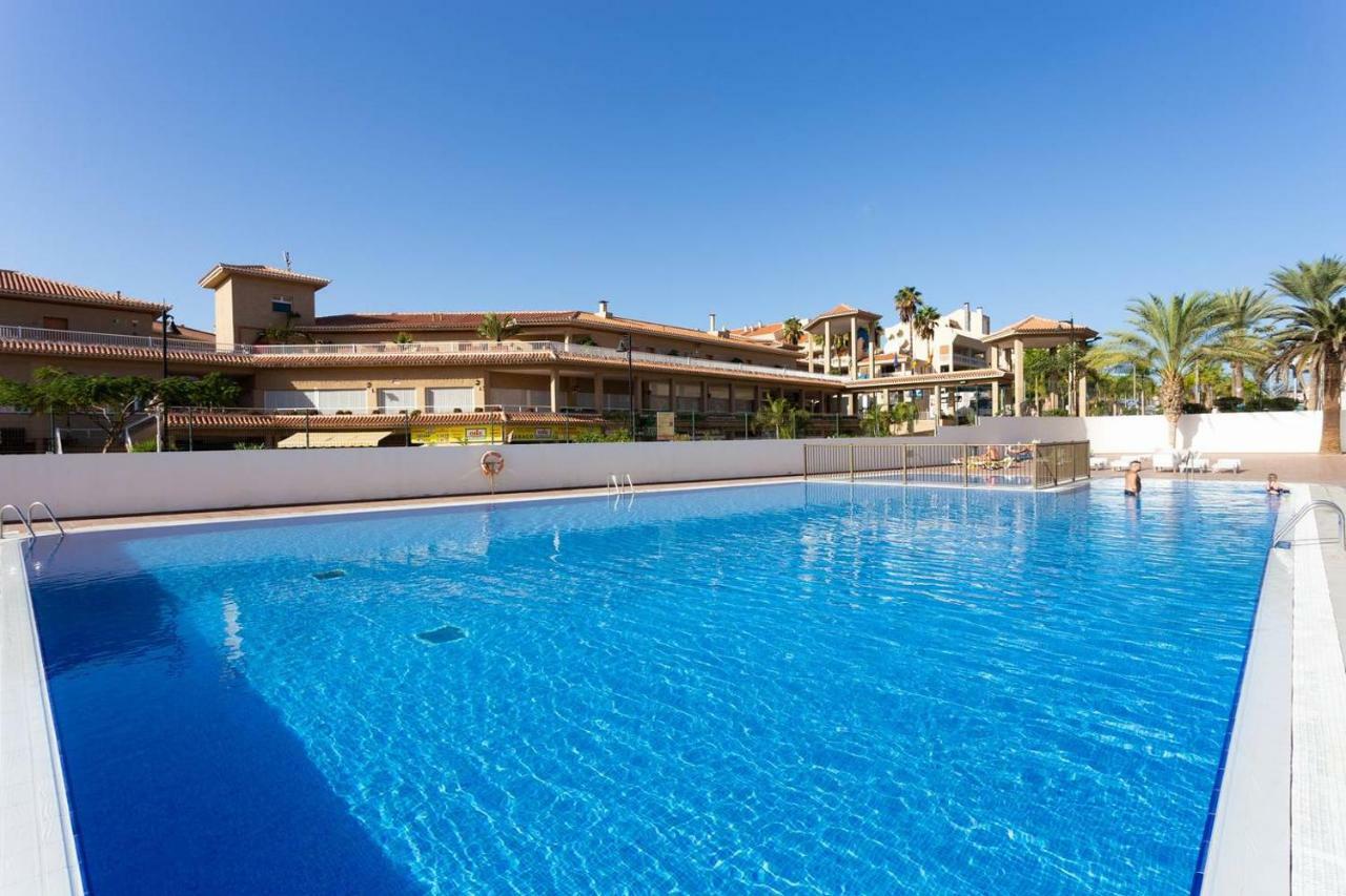 Torres Del Sol Lägenhet Arona  Exteriör bild